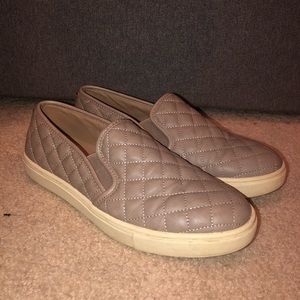 Steve Madden Quilted Sneakers